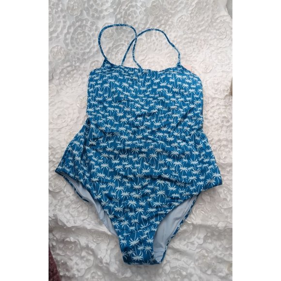 Victoria's Secret Scoop Strappy Back One-Piece Swimsuit NEW $50 fully lined - Picture 6 of 7